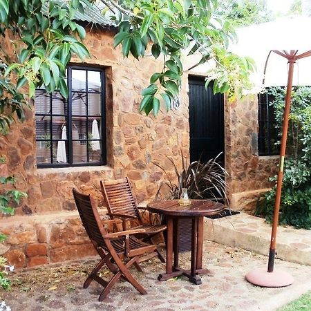 Khayamanzi Guesthouse Schoemanville Dış mekan fotoğraf