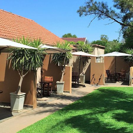 Khayamanzi Guesthouse Schoemanville Dış mekan fotoğraf