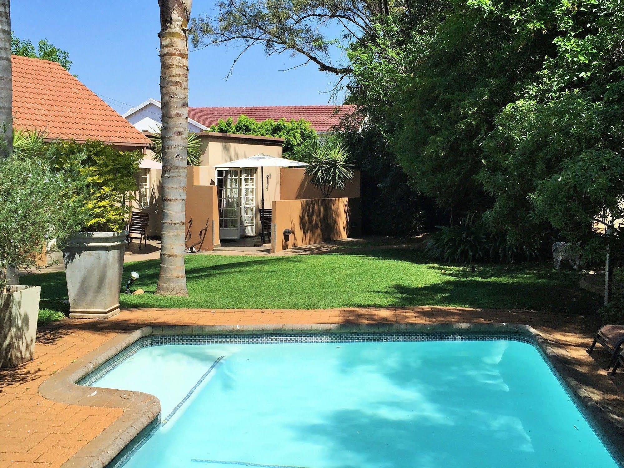 Khayamanzi Guesthouse Schoemanville Dış mekan fotoğraf
